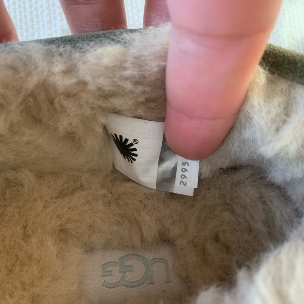 UGG MEN ASCOT SLIPPERS - Picture 6 of 7